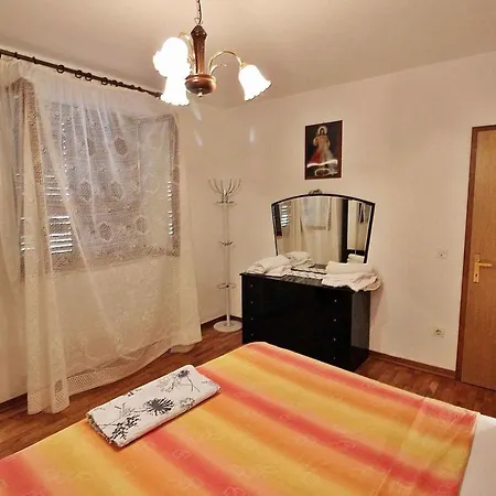 In With One-bedroom 23 Apartment Poreč