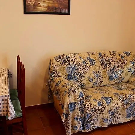 In With One-bedroom 23