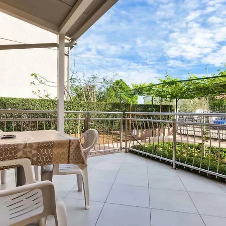 In With One-bedroom 23 Porec